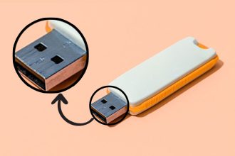 حفره های مربعی سوکت USB