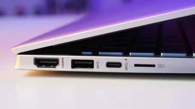 معنای علامت رعد و برق روی پورت USB