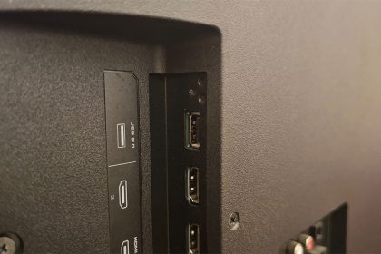 8 وسیله ممنوع پورت USB تلویزیون هوشمند