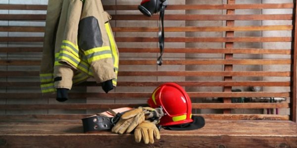 ۵ نکته طلایی قبل از خرید دستکش آتش نشانی ۵ نکته طلایی قبل از خرید دستکش آتش نشانی