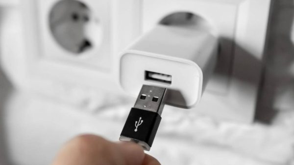 شایع‌ترین خطرات USB
