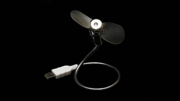 شایع‌ترین خطرات USB