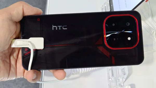 گوشی گیمینگ HTC