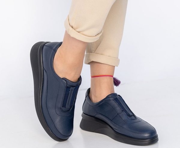 نیم‌بوت زنانه برتونیکس؛ راحتی و شیک‌پوشی در هر قدم