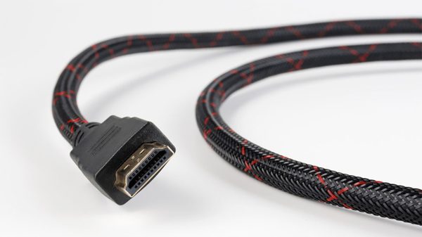 بررسی کامل تفاوت HDMI و DisplayPort؛ کدام پورت برای استفاده شما بهتر است؟ تفاوت HDMI و DisplayPort