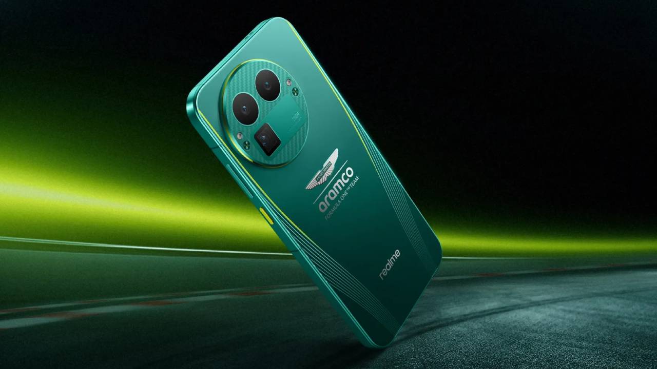 ریلمی جی تی 8 آستون مارتین معرفی شد؛ یک پرچمدار خاص برای عاشقان فرمول 1