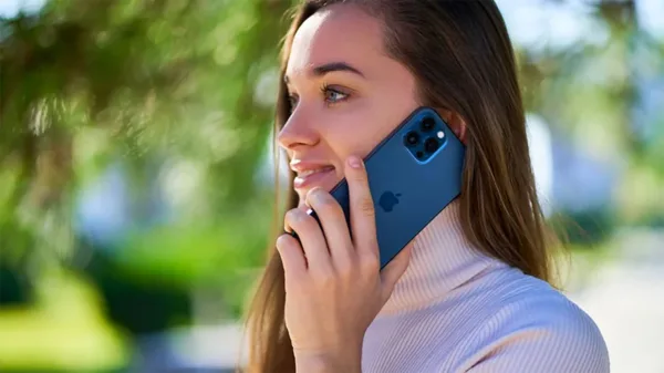تشعشعات مضر آیفون