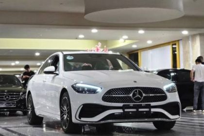 سمفونی آلمانی بر روی آسفالت؛ انتخابی برای ابدیت با بی‌ام‌و و بنز C200 از آرکان خودرو