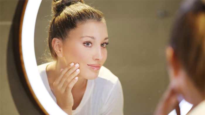 6 عادت روزانه برای زیباتر شدن بدون آرایش