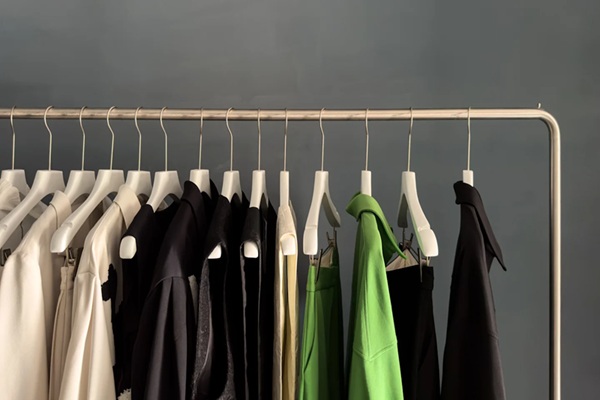 کارخانه تولید چوبکار لباس