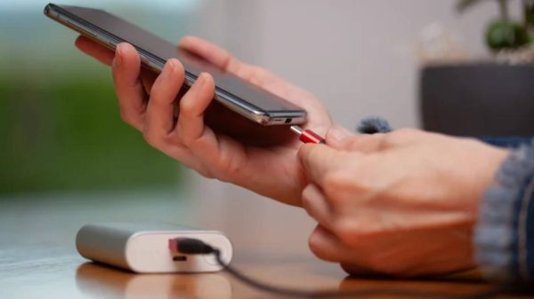 حداکثر توان خروجی پورت USB