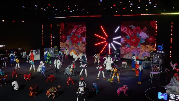 اولین اجرای زنده ربات‌های انسان‌نمای AGIBOT