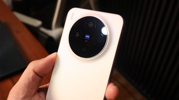 گوشی ویوو با باتری 12000 میلی آمپری