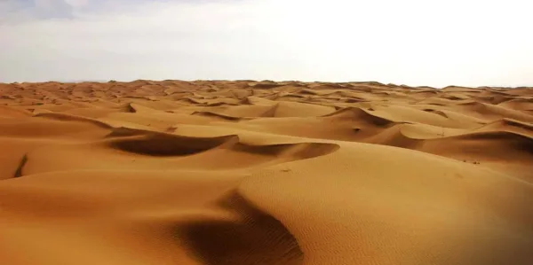 ریگ جن؛ جایی در کویر که حتی نامش هم ترسناک است