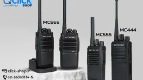 سه مدل بیسیم واکی تاکی موتوکام مدل‌های MC444، MC555 و MC666 در کنار یکدیگر